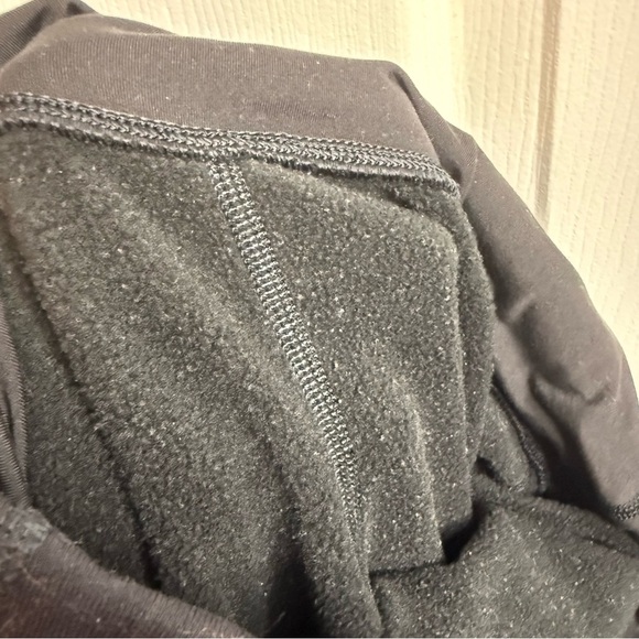 Athleta Altitude Flare Pant in Polartec Power Stretch Size Small Black GUC - Picture 7 of 7